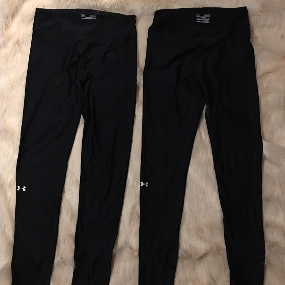 2 Under Armour HeatGear compression legging size M